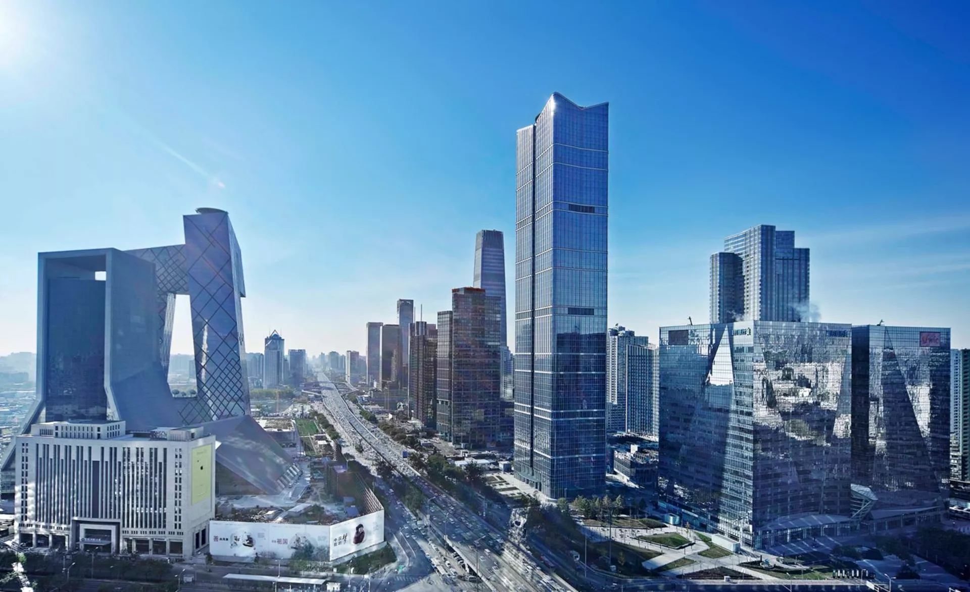 servcorp-fortune-financial-center_building