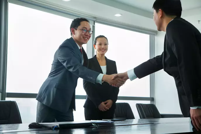 china-business-meeting-mock_2026-cl.jpg